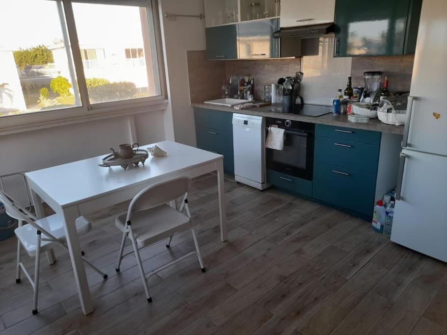 Les Pieds Dans L'Eau Apartment Baie Nettle Bagian luar foto